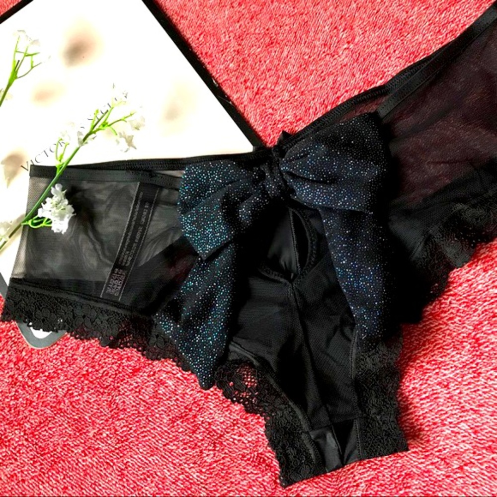 Victoria's Secret Glitter Bow Back Cheeky Panty M
